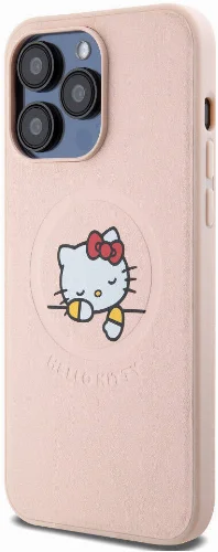 Apple iPhone 15 Pro Max (6.7) Kılıf Hello Kitty Orjinal Lisanslı Magsafe Şarj Özellikli Baskı Logolu Uyuyan Kitty Deri Kapak - Pembe