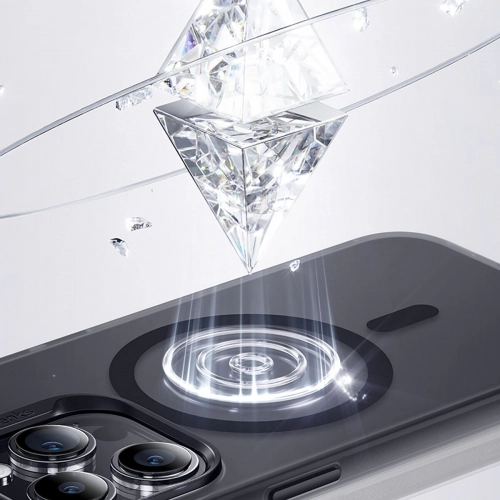 Apple iPhone 15 Pro Max Kılıf Magsafe Şarj Özellikli Benks Lucid Armor Kapak - Siyah