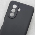 Huawei Nova Y70 Kılıf Silikon Mat Esnek Kamera Korumalı Biye Kapak - Siyah