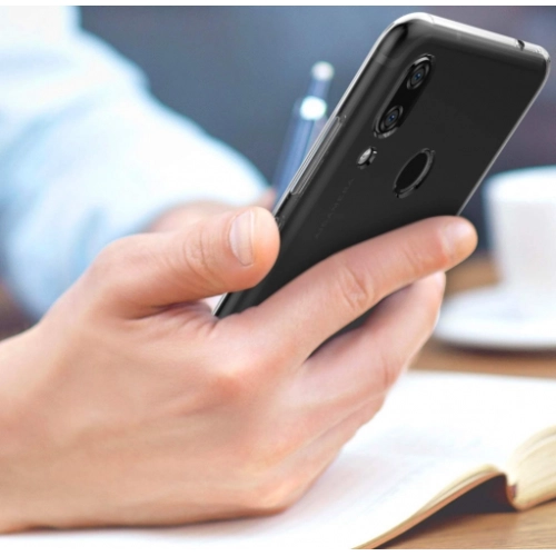 Huawei Honor 8c Kılıf Kamera Korumalı Esnek Silikon Kapak - Şeffaf