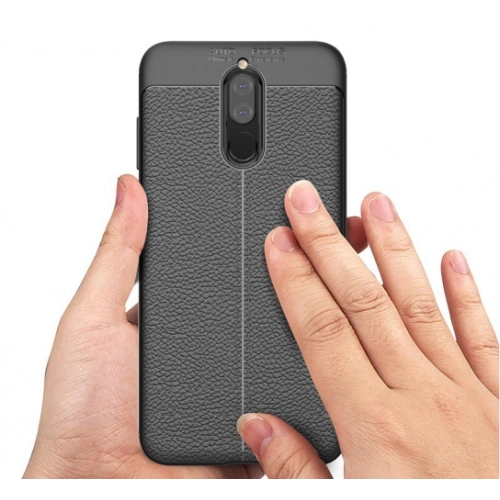 Huawei Mate 10 Lite Kılıf Deri Görünümlü Lüks Parmak İzi Bırakmaz Niss Silikon Kapak - Siyah