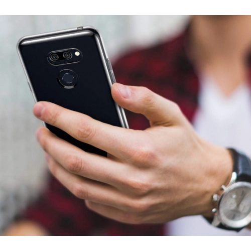 LG K40s Kılıf Kamera Korumalı Esnek Silikon Kapak - Şeffaf