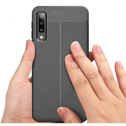 Samsung Galaxy A7 2018 Kılıf Deri Görünümlü Lüks Parmak İzi Bırakmaz Niss Silikon Kapak - Siyah