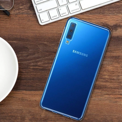 Samsung Galaxy A7 2018 Kılıf Kamera Korumalı Esnek Silikon Kapak - Şeffaf