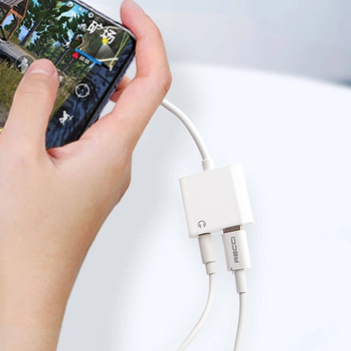 Recci RDS-A02 Type-C 2in1 Şarj ve Ses Adaptörü - Beyaz