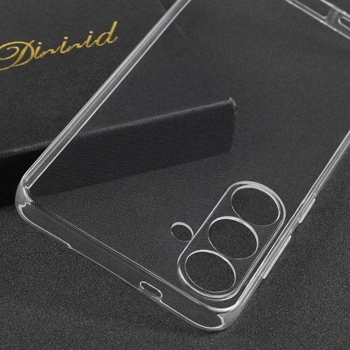 Samsung Galaxy S24 Kılıf Kamera Korumalı Esnek Silikon Kapak - Şeffaf