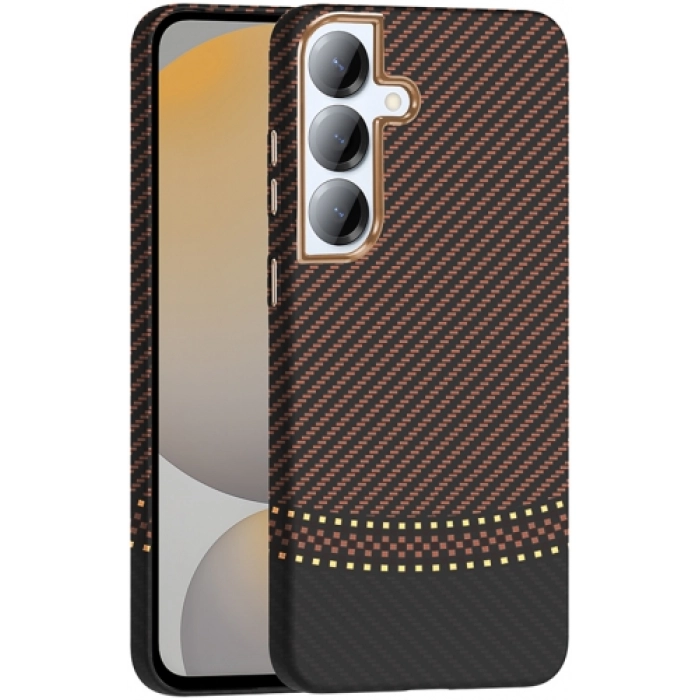 Samsung Galaxy S25 Plus ile Uyumlu Kılıf MagSafe Şarj Özellikli Karbon Fiber Görünümlü Gros Kapak - Gold-Siyah